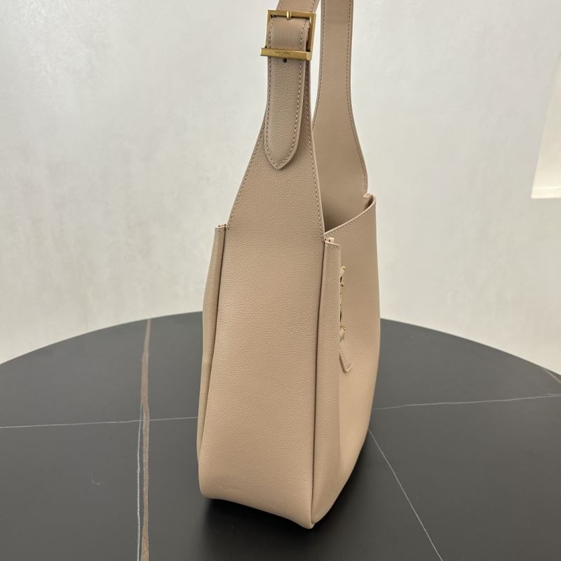 Y51 hobo bags